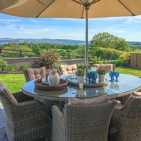 Maes Y Bryn Farmhouse Llanwrda Екстериор снимка